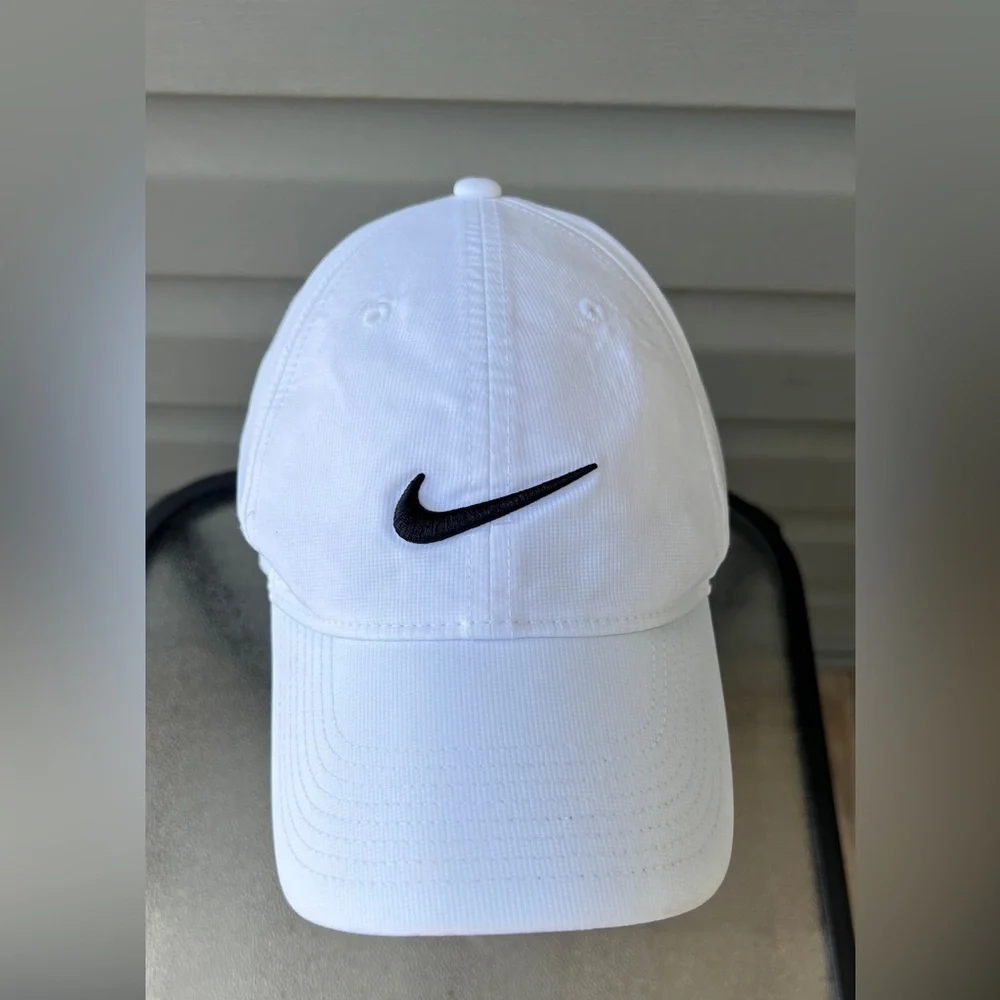 Nike Dri Fit Legacy 91 White Swoosh Logo Strap Back SO